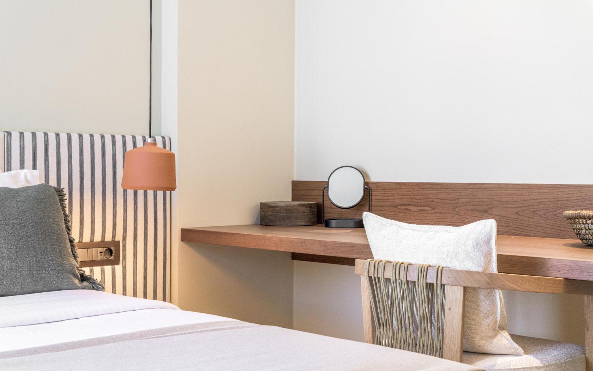 Hotel Eleni Adamantas  ภายนอก รูปภาพ