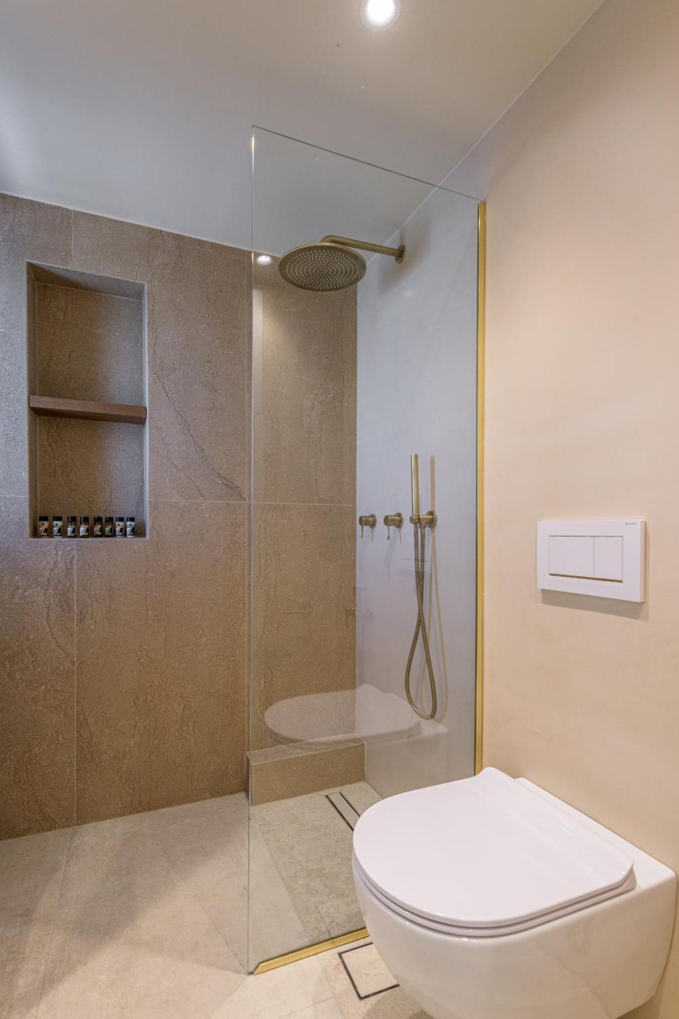 Hotel Eleni Adamantas  ภายนอก รูปภาพ