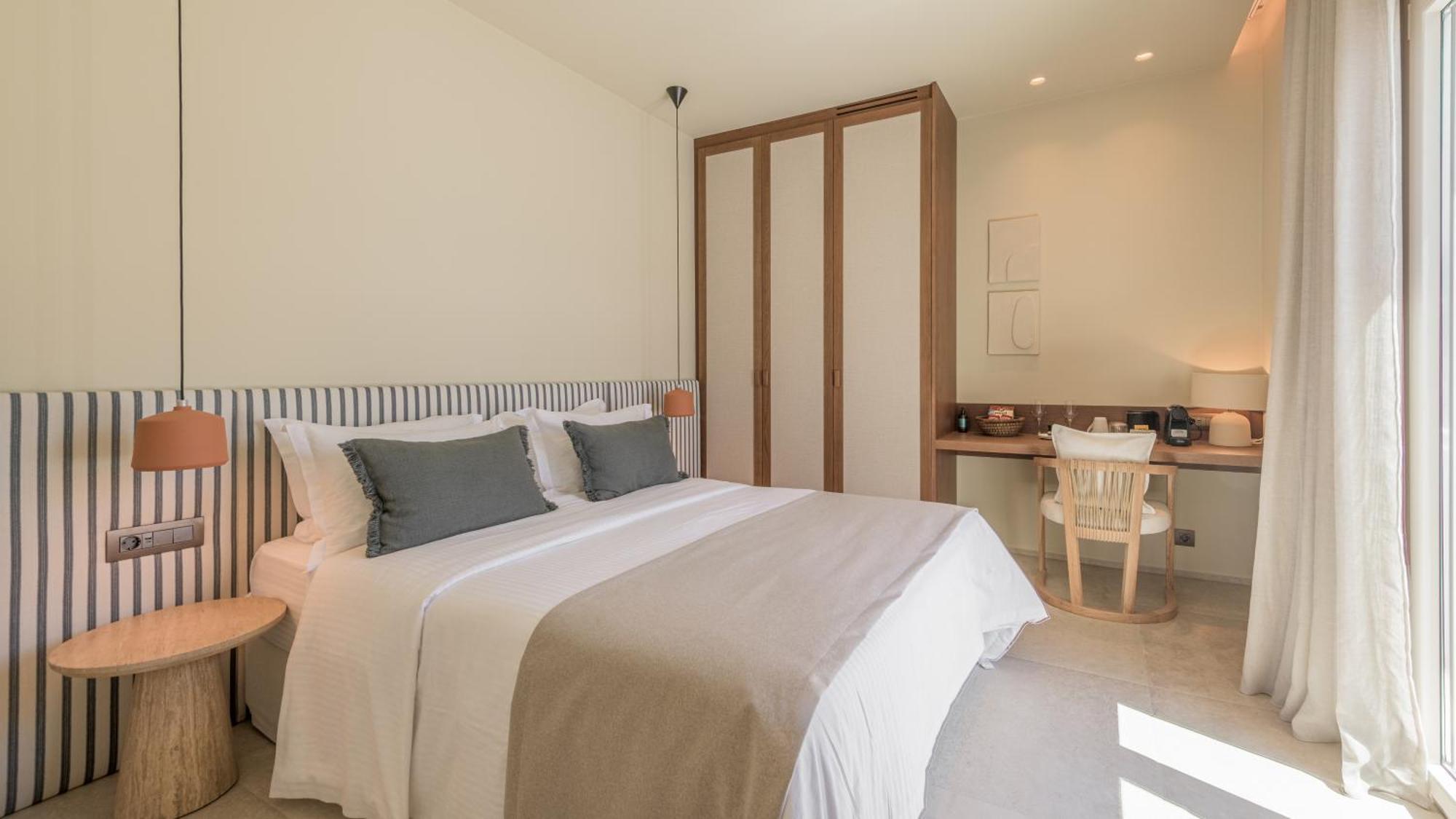 Hotel Eleni Adamantas  ภายนอก รูปภาพ